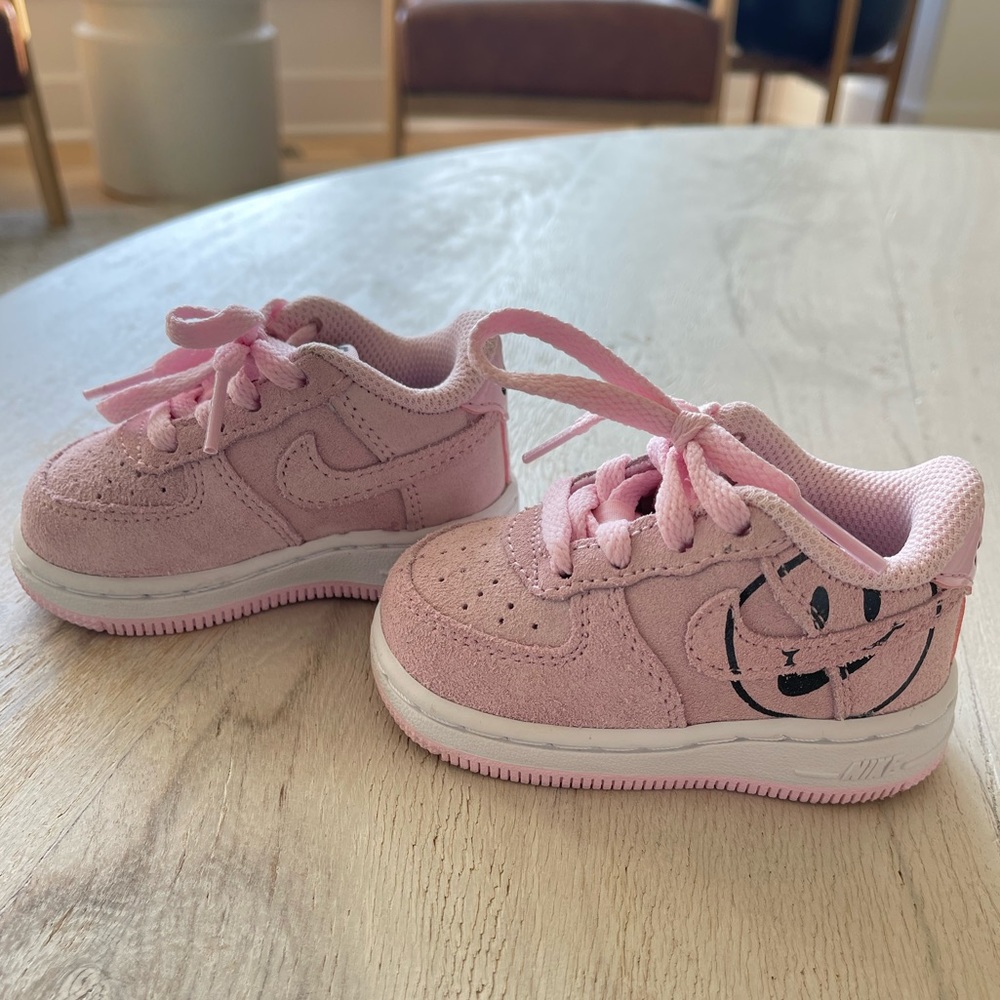 Like New Baby Girl Nike Sneakers Size 3C